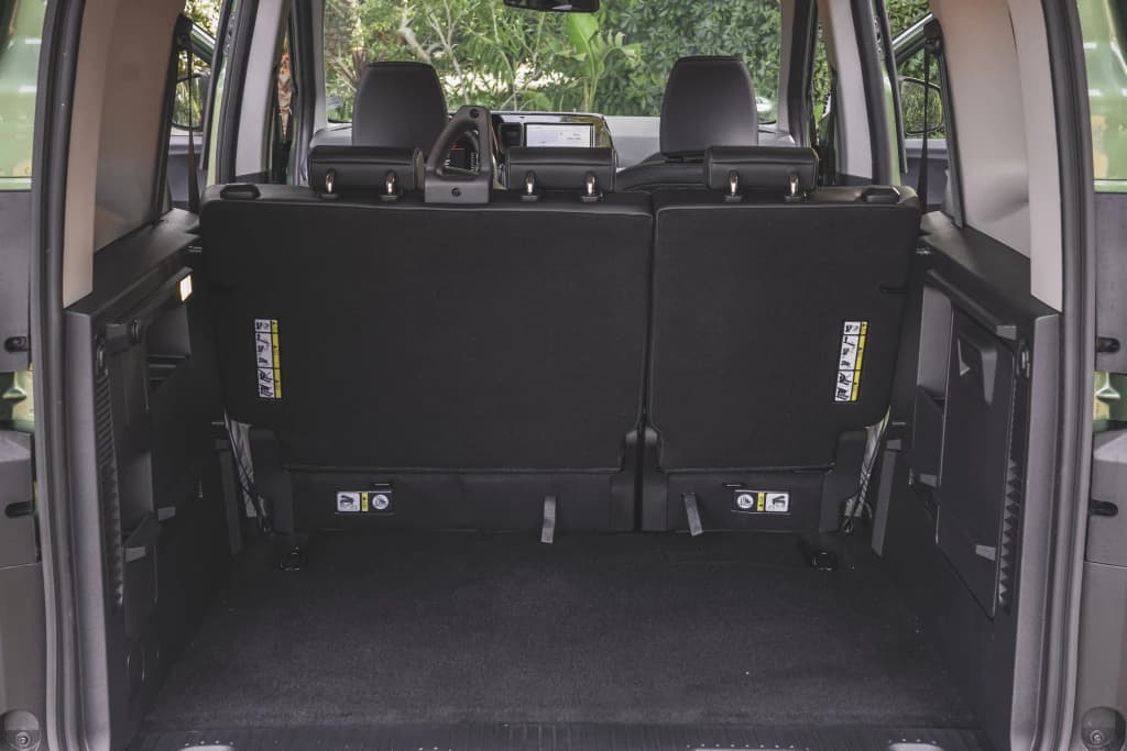 Ford Courier   2024 görsel 3