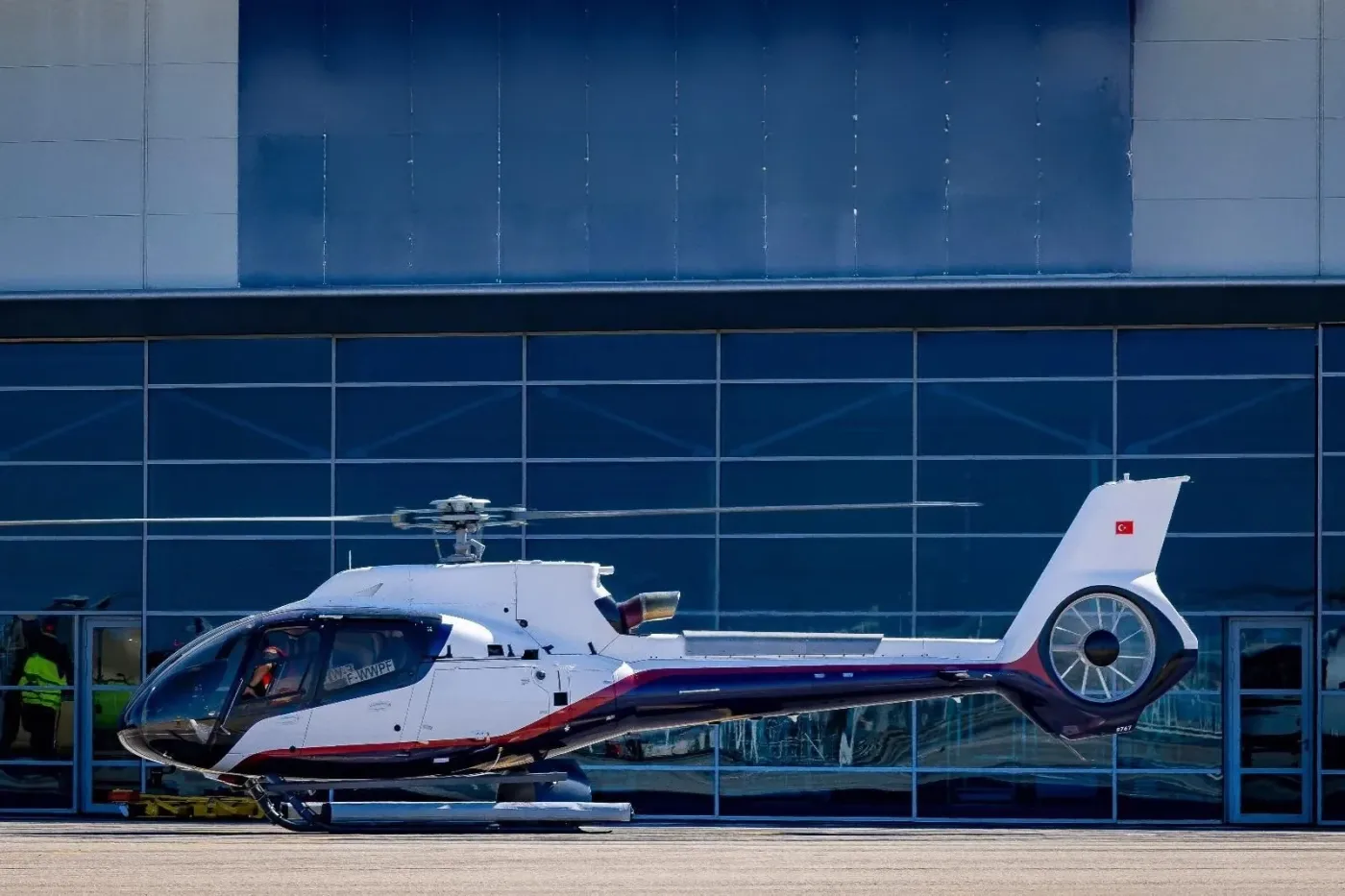 Helikopter dış görünüm