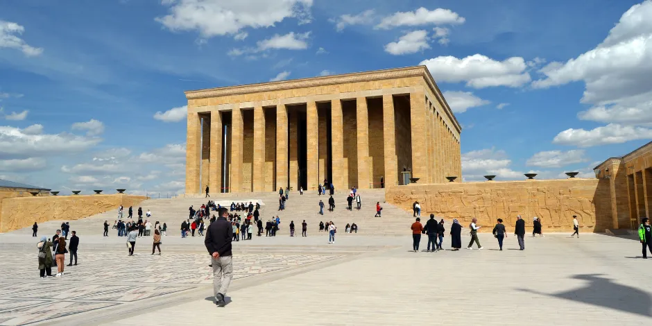 Ankara Anıtkabir Aslanlı Yol Mozole