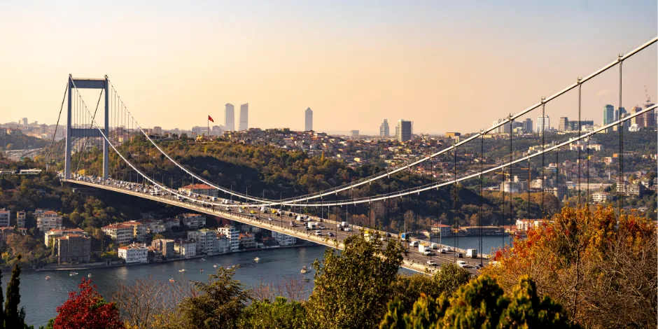 Blog post: Peaceful and Enjoyable Routes to Explore in Istanbul During the Holiday