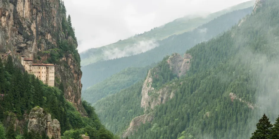 Kapak görseli: Eastern Black Sea Tour: Highlands, Waterfalls and Route Plan