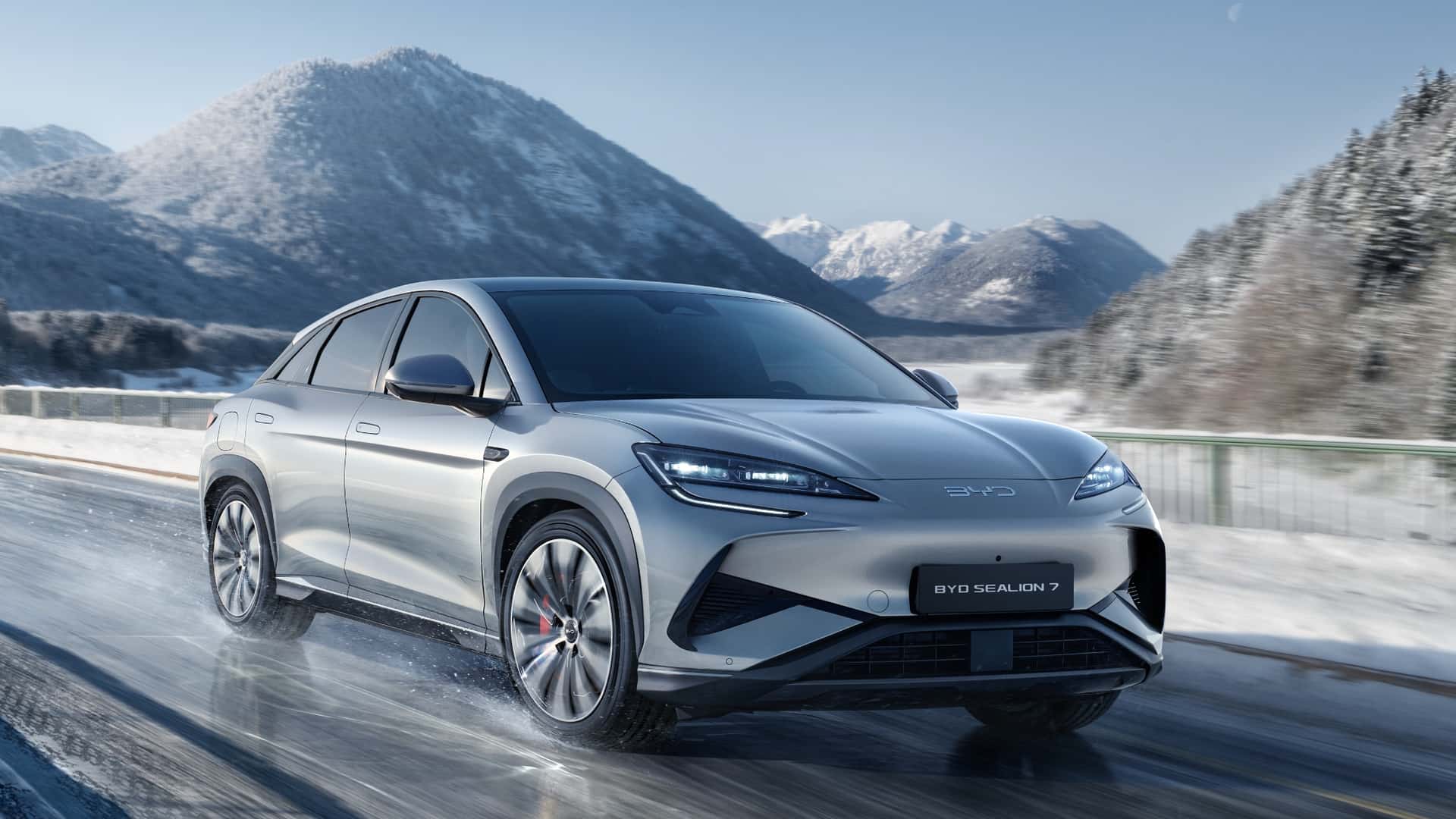 BYD Sealion 7 electric coupe-SUV