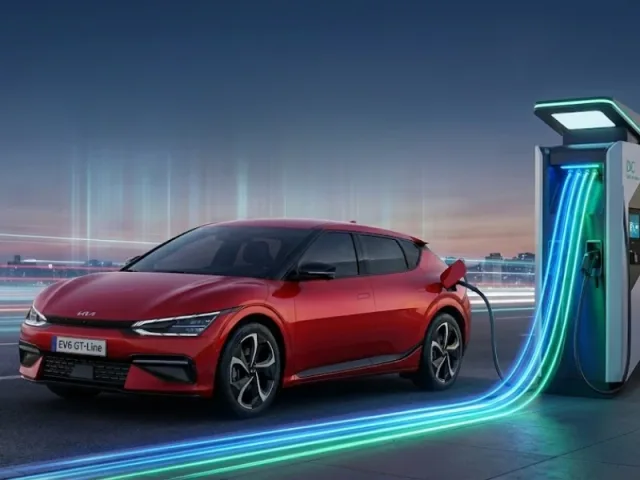 Blogbeitrag: 18 Minuten Aufladen, 644 KM Reichweite: Mit dem Kia EV6 in die Zukunft reisen