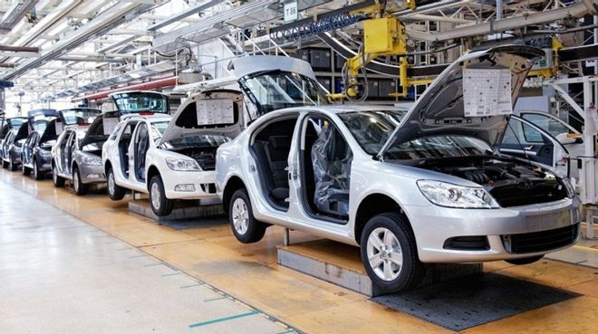 Modern Otomotiv Üretim Hattı ve Endüstri 4.0