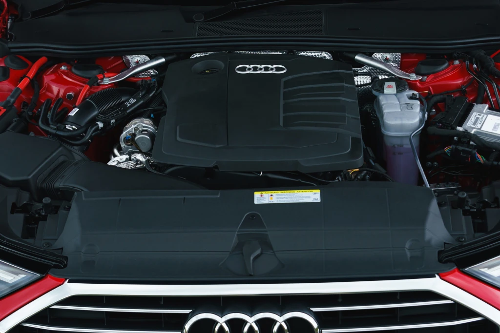 Audi A6 motor görseli