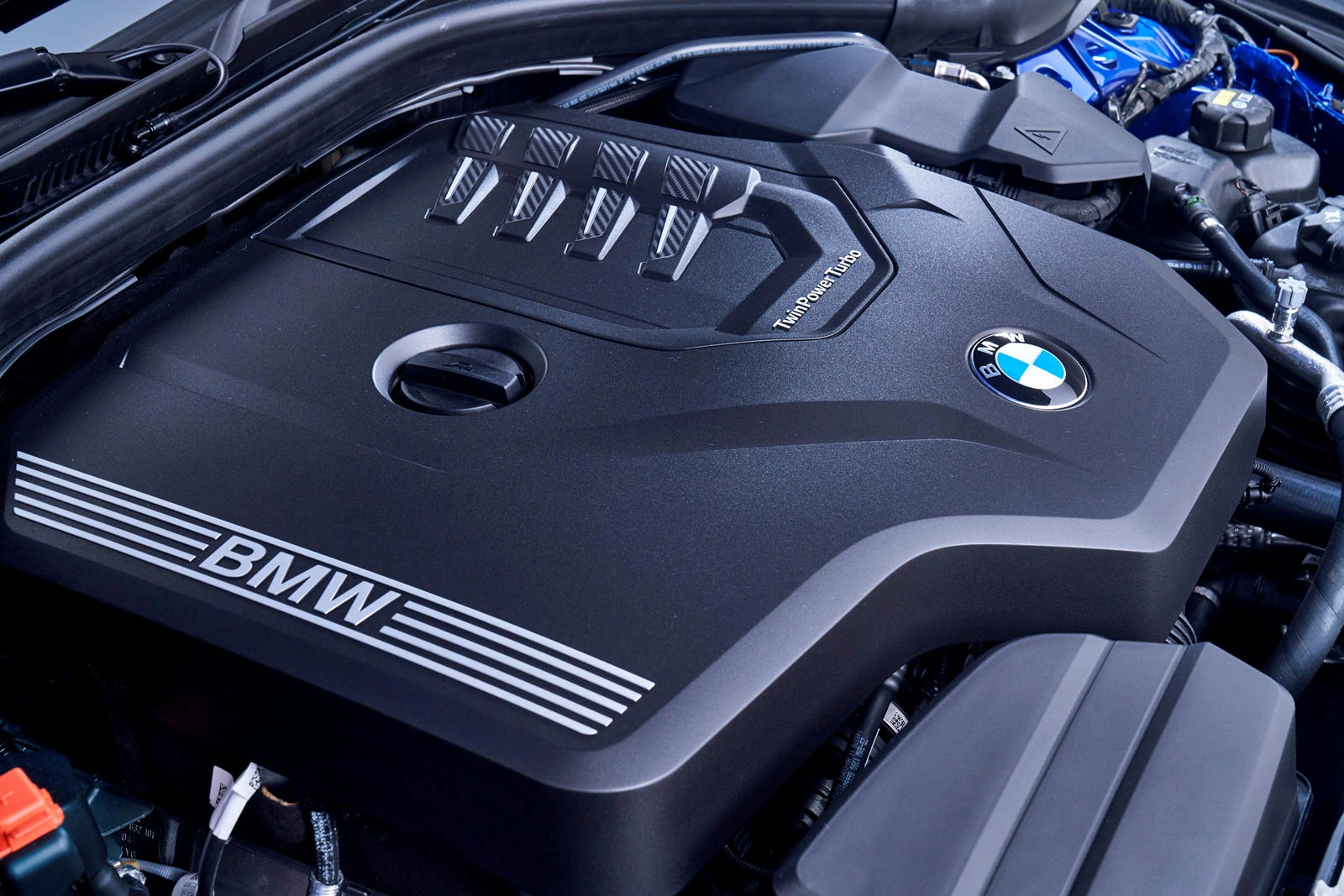 BMW 3 Serisi motor görseli