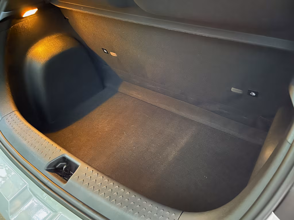 BYD Dolphin bagaj hacmi görseli