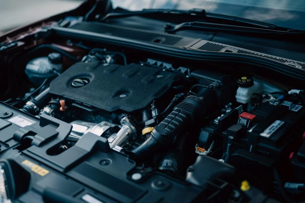 Citroen C4 X motor görseli