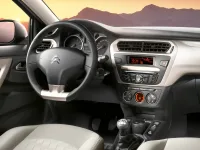 Citroen C-Elysee iç mekan görseli