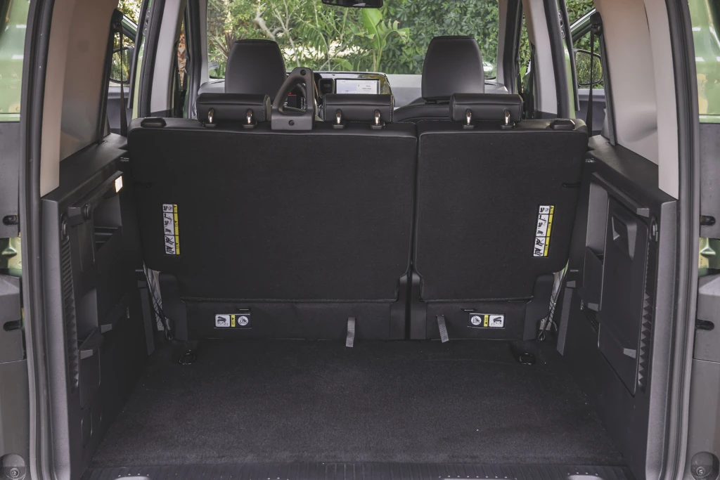 Ford Courier bagaj hacmi görseli