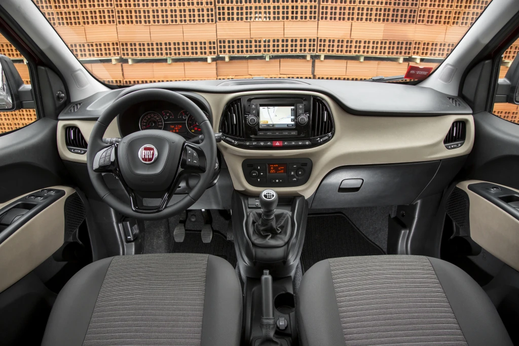 Fiat Doblo iç mekan görseli