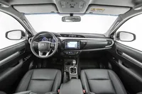 Toyota Hilux iç mekan görseli