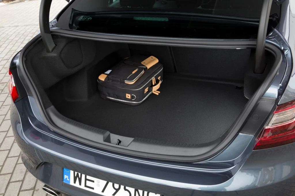 Renault Megane bagaj hacmi görseli