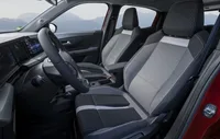Opel Frontera iç mekan görseli
