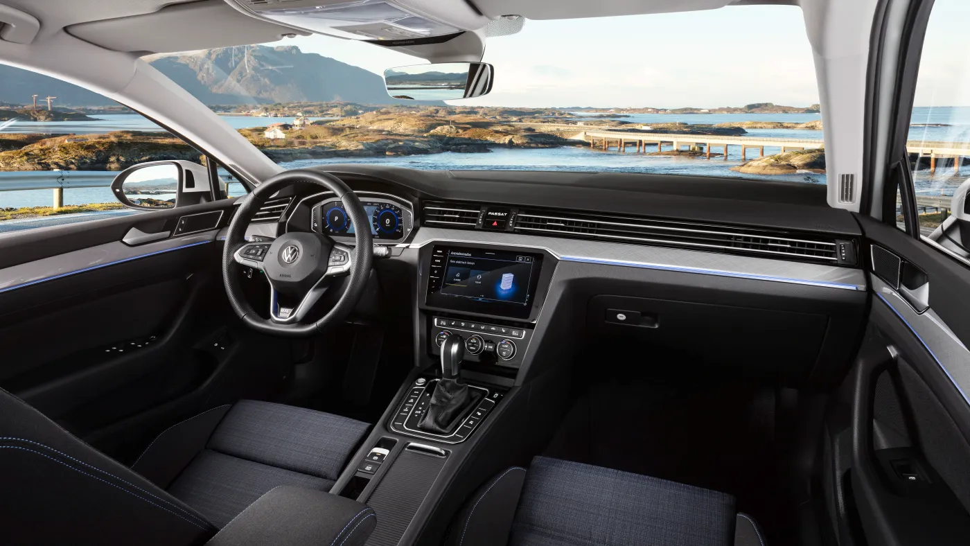 Volkswagen Passat iç mekan görseli
