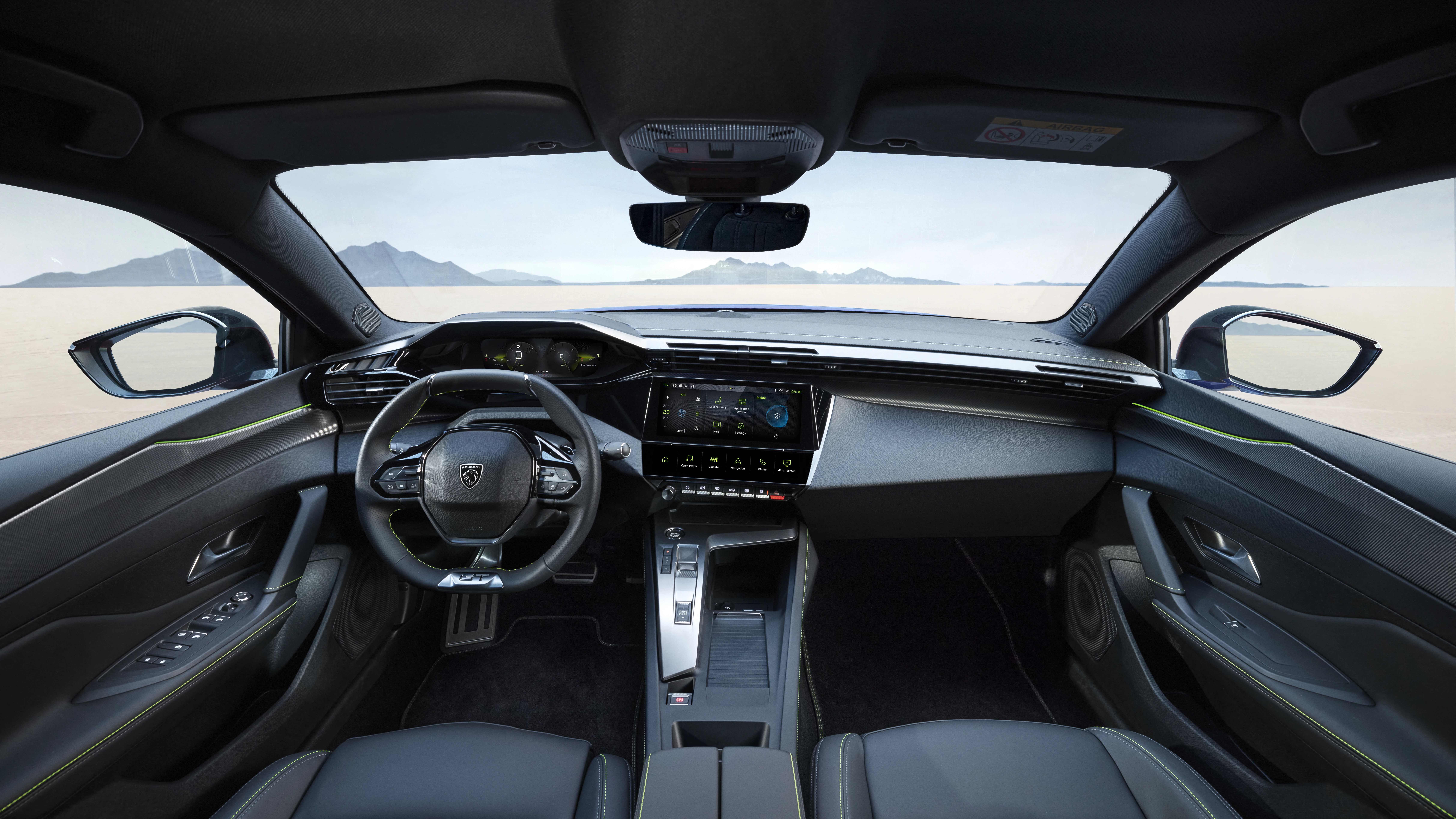 Peugeot 408 iç mekan görseli