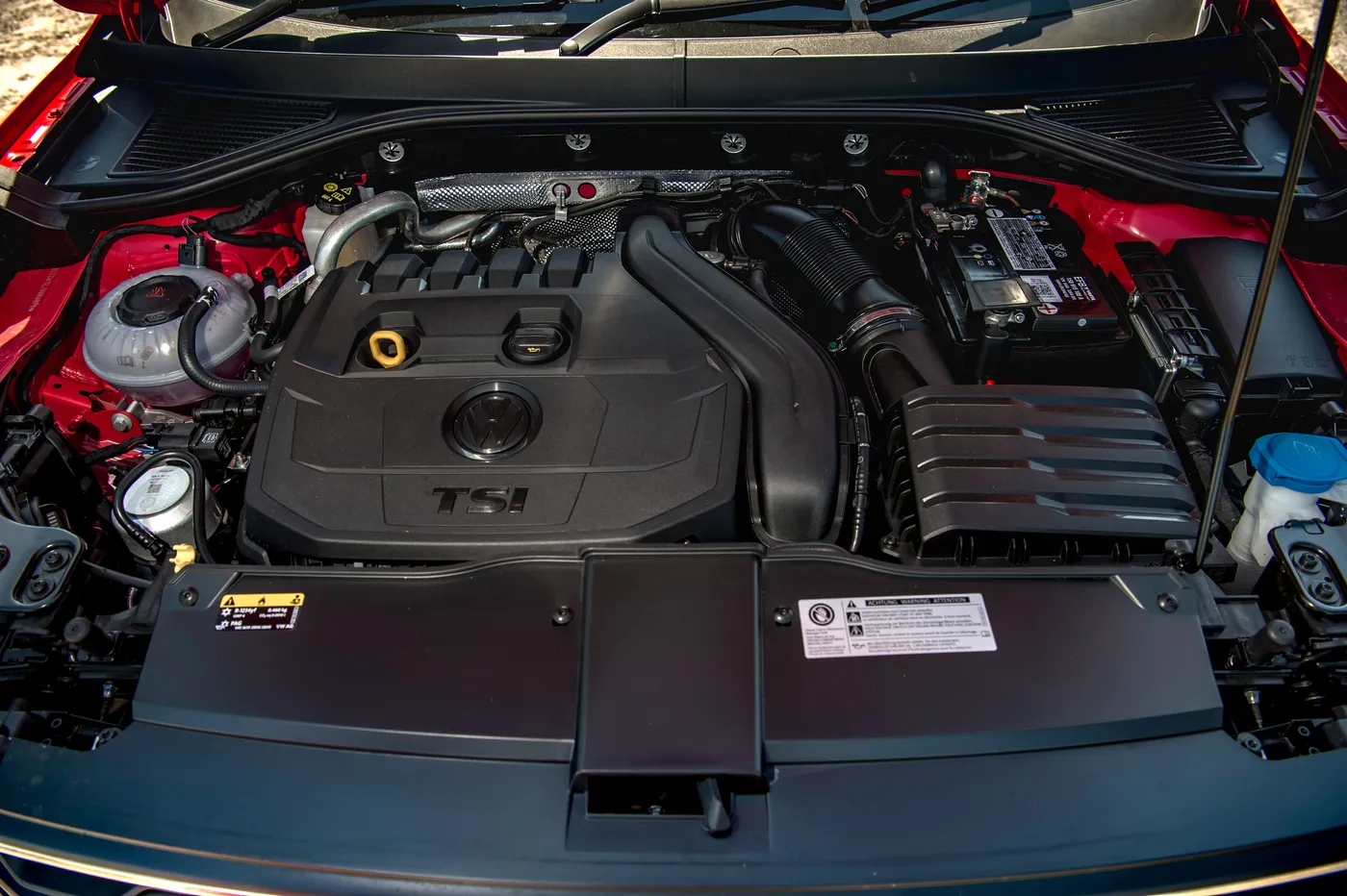 Volkswagen T-Roc motor görseli