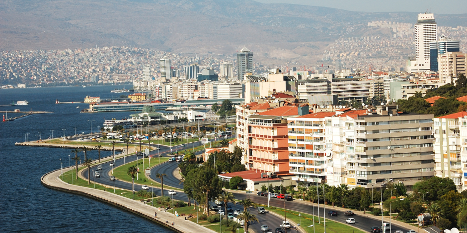 How to Get from İzmir Airport to City Center